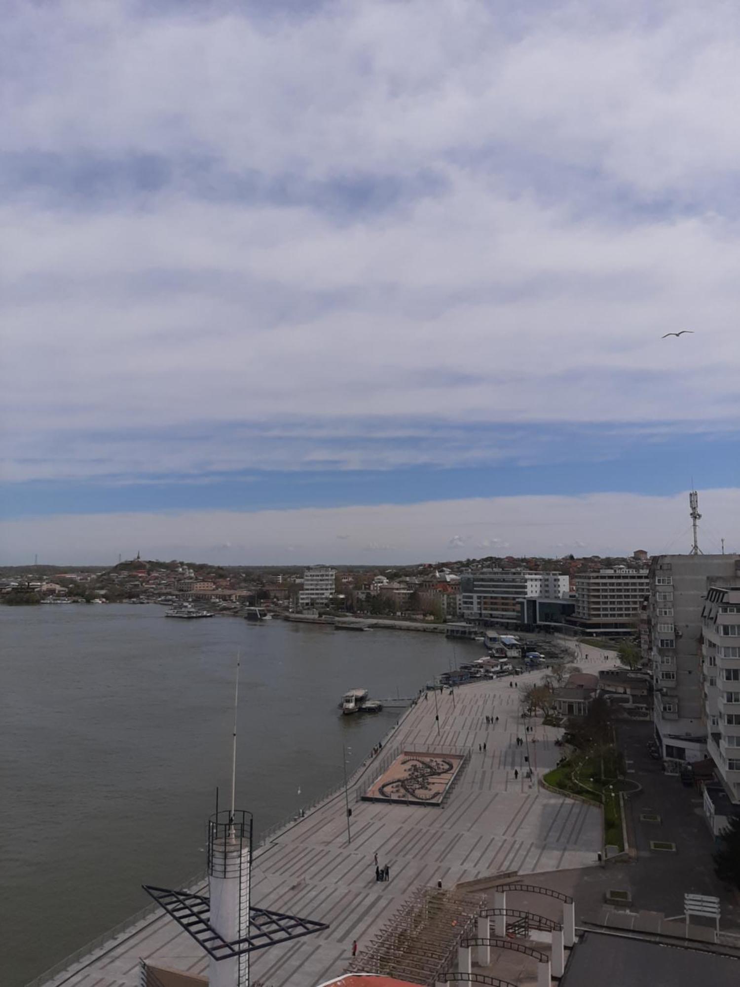 Delta Danube View Apart Tulcea Buitenkant foto